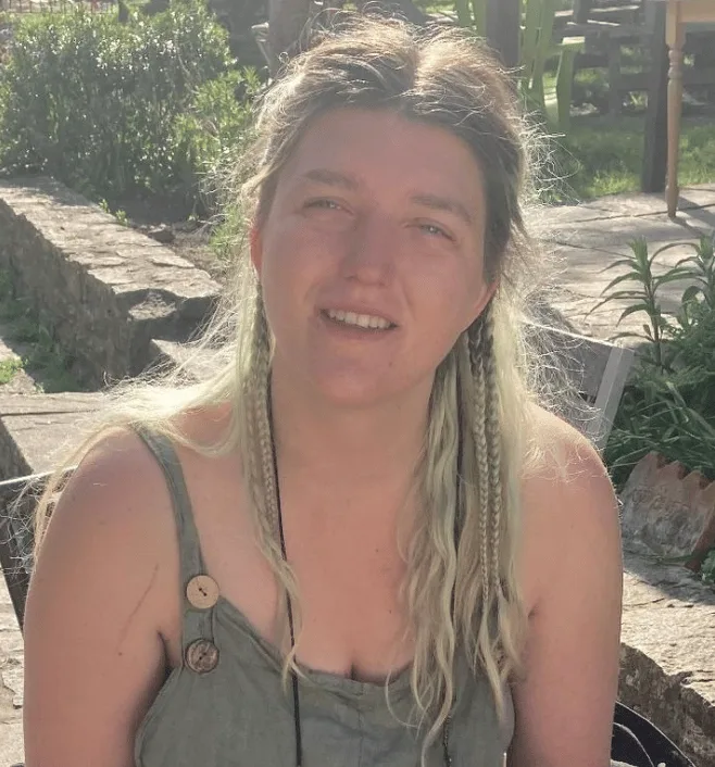 Officers looking for a missing woman from Swanage are asking the public for help in finding her â€“ (ID 527055)