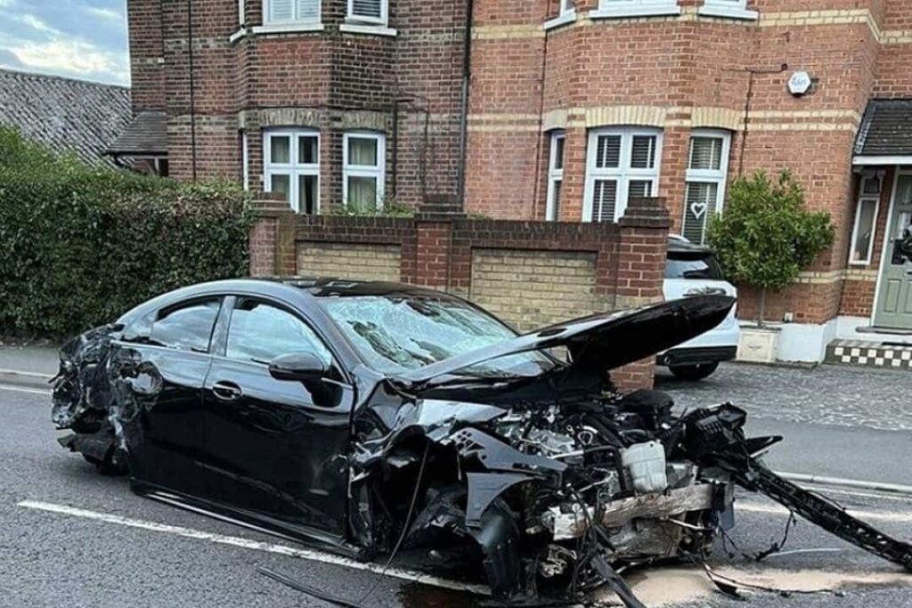 The Shocking Moment A Black Mercedes Travelling At Speed Snapped A Telegraph Pole In Half On Hurst Road In Bexley  Late On Saturday Evening.