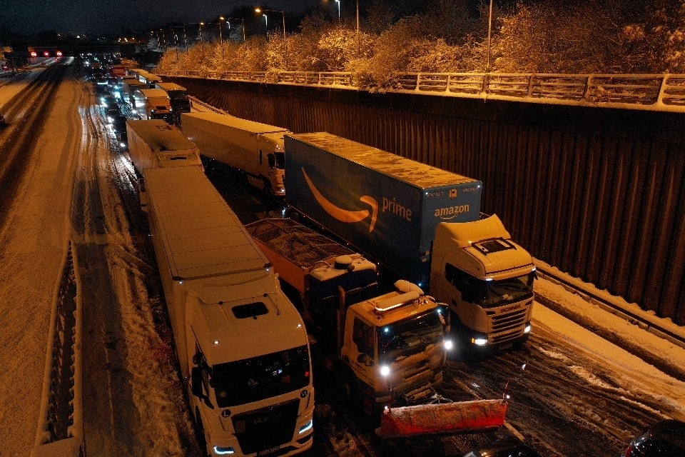 National Highways Declare Major Incident On The M25 Near Hertfordshire As Thousand Remain Trapped Since 8pm On Sunday Evening
