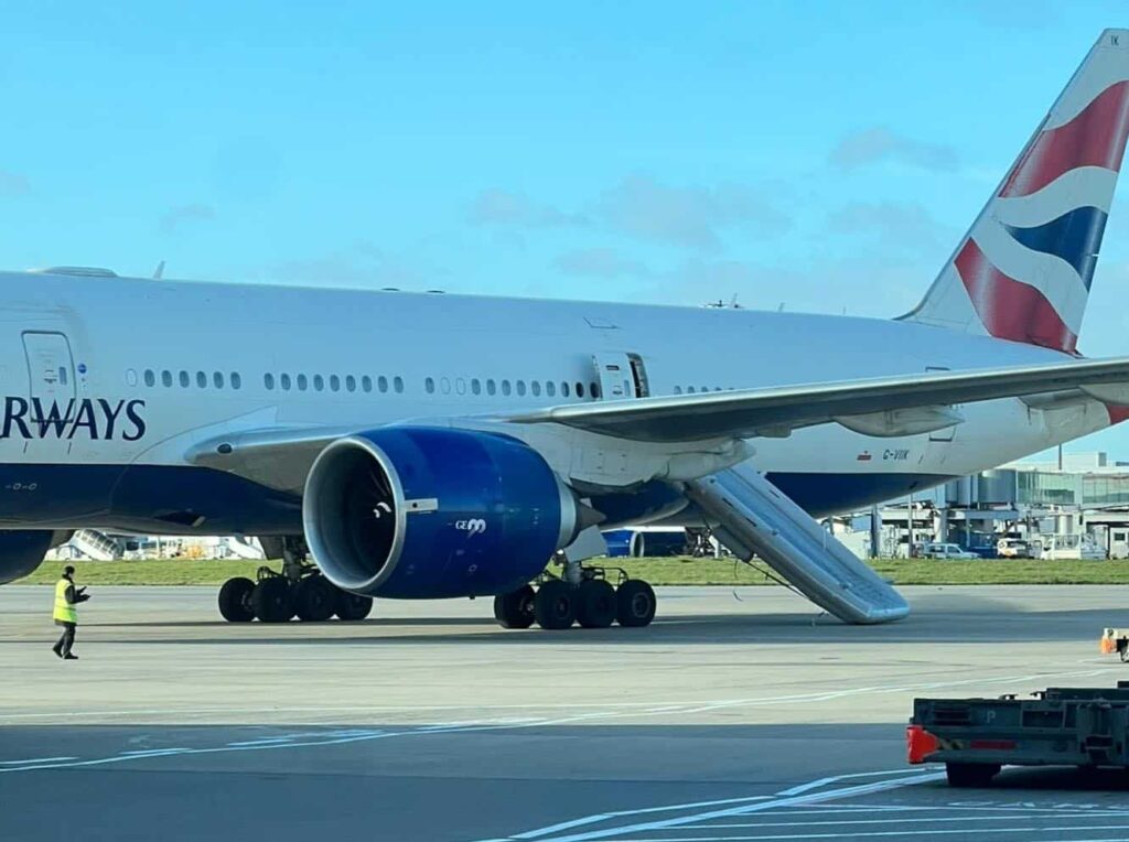 Heathrow Airport Was Thrown Into Chaos This Morning After An Emergency Evacuation Slide Was Accidentally Deployed From A Plane On The Runway