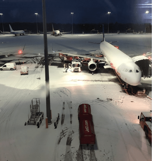 Due To Heavy Snowfall, Manchester Airport Has Temporarily Closed Both Of Its Runways