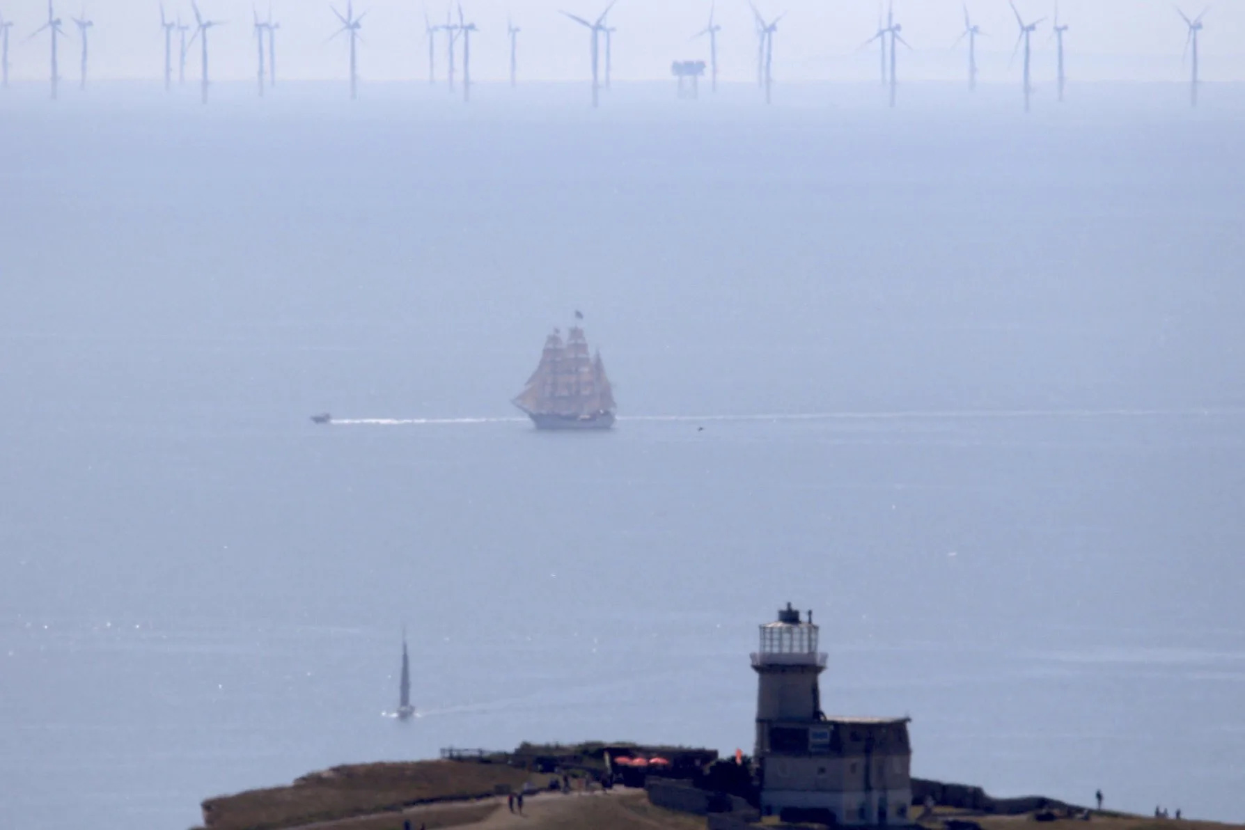 Rampion 2 offshore windfarm expansion area almost halved to 90 new turbines â€“ (ID 531697)