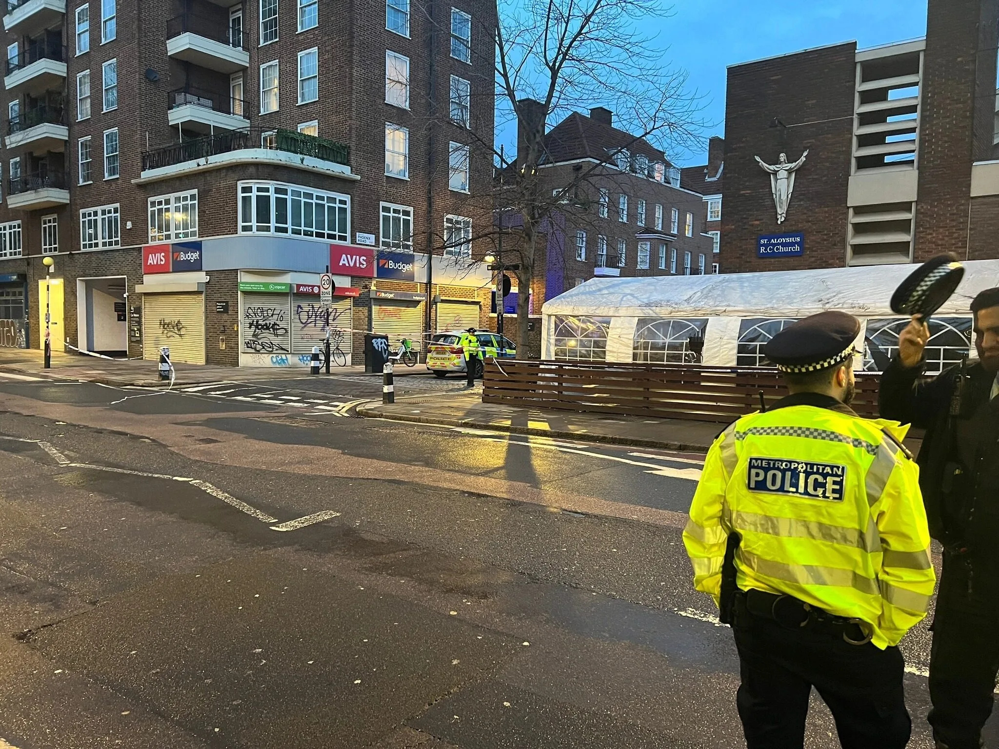 A witness claims that the gunman who injured two children and four women in North London was seeking vengeance against a guest at the fun…