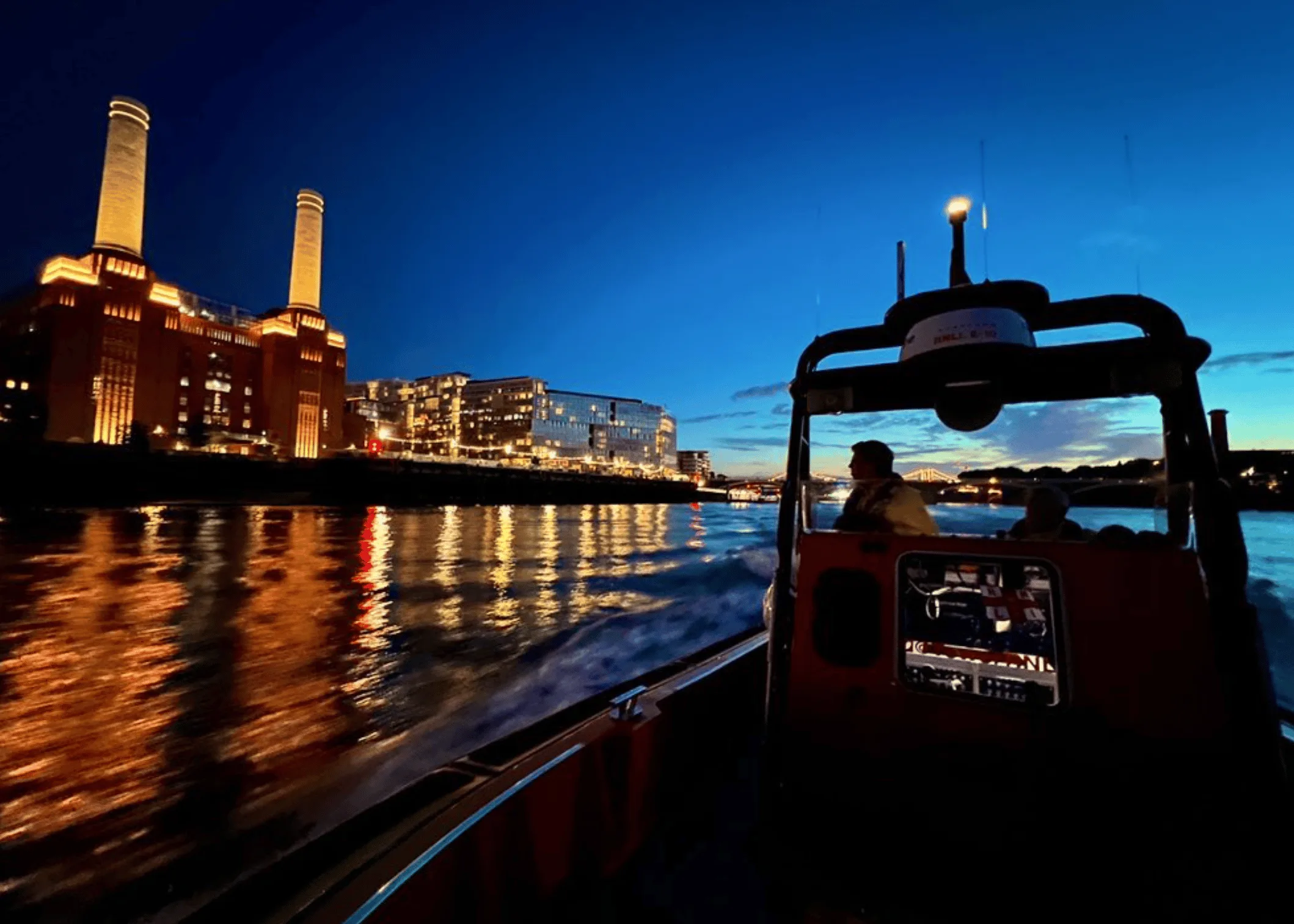 Multi-agency SAR operation underway in the Battersea area after a person was seen in the water near Battersea Power station â€“ (ID 536259)