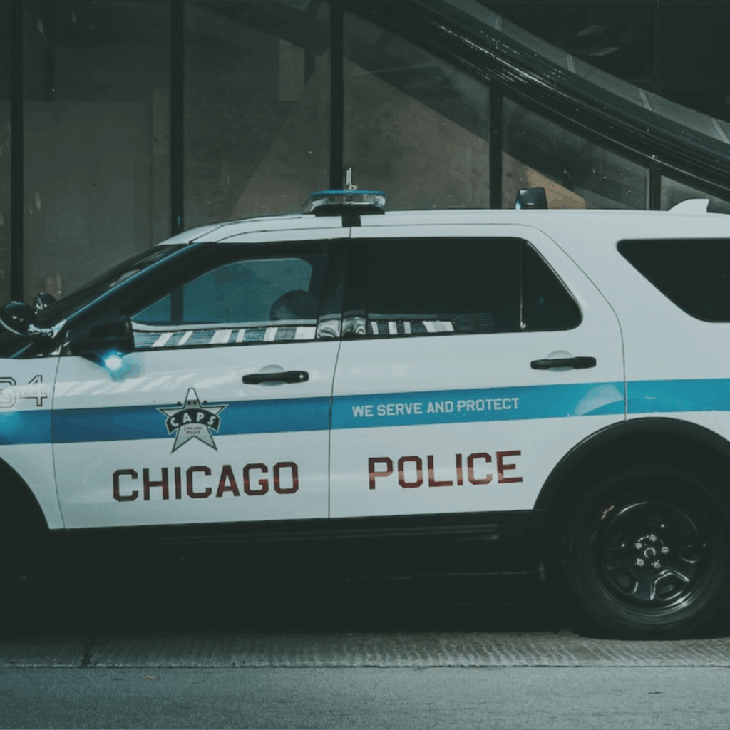 Multiple Vehicle Crash Injures Eight, Including Four Chicago Police Officers