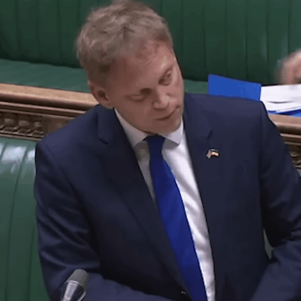 Uk Considers Sending Troops To Ukraine In Unprecedented Move