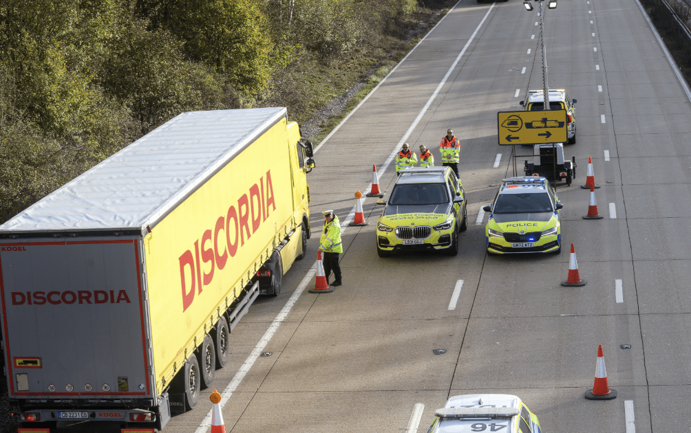 The M20 Coastbound Carriageway Has Been Reopened Between Junctions 8 And 9