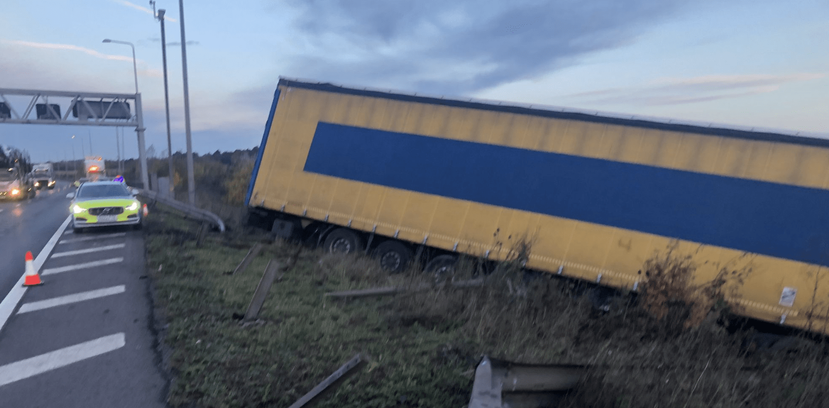 M25 Closure And Hefty Fines Following Hgv Incident: A Wake-up Call For Road Safety