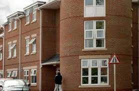 Emergency Response To White Powder Incident In Fareham