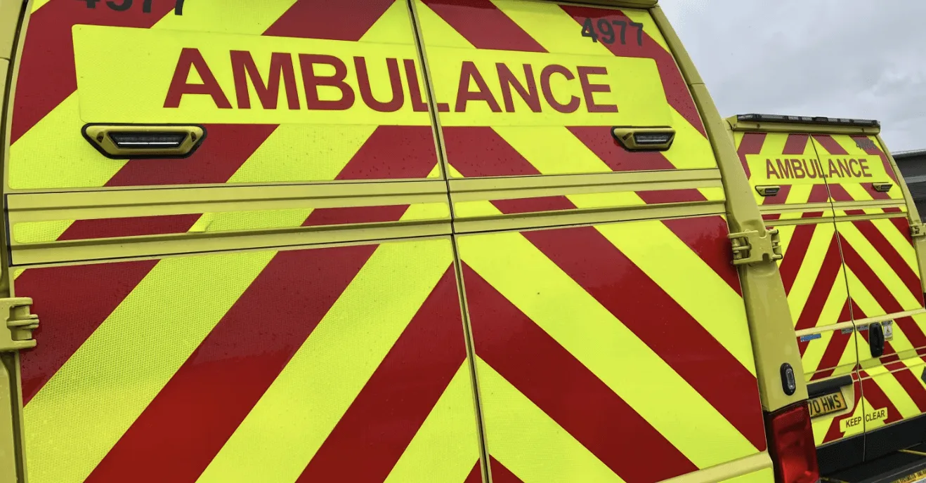 Pedestrian Sustains Serious Injuries in Gorton Collision – Suspected Dangerous Driving Arrest