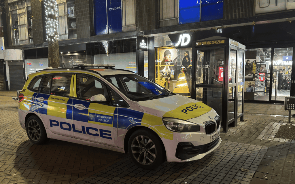 Detectives are appealing for information and witnesses after a man was stabbed on Friday evening in Croydon
