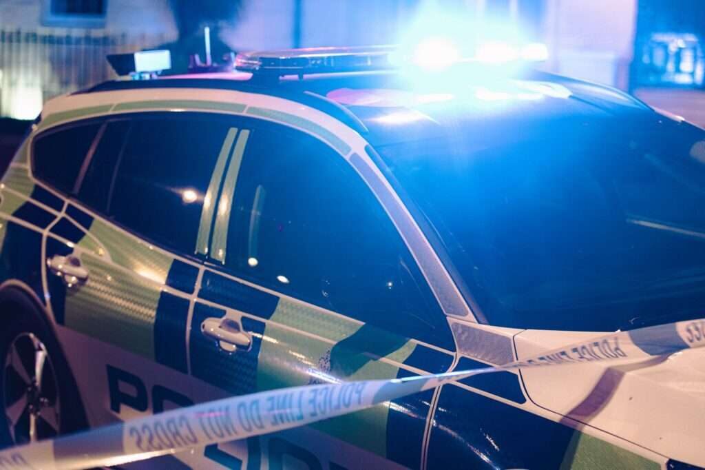 Police probe Hit-and-Run in Hove:Woman has sustained a serious leg injury