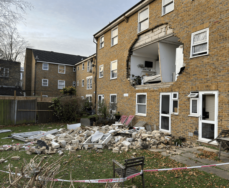 Dramatic Morning Explosion: Brave Rescue and Ongoing Investigation in Hackney