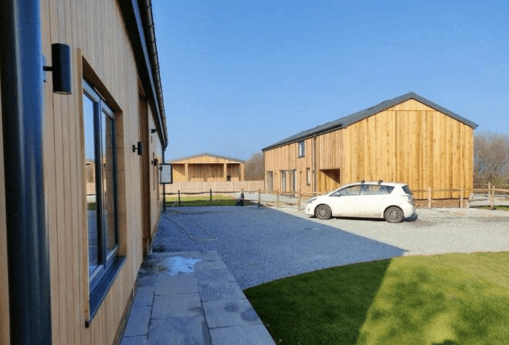 Teenager Completes Fastest Refurbishment on Homes Under the Hammer Thanks to Online Property Training