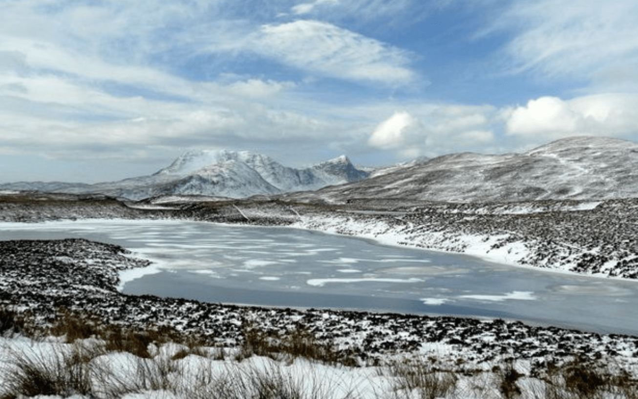 Arctic Cold Snap Hits UK: Weather Warnings and Travel Disruptions