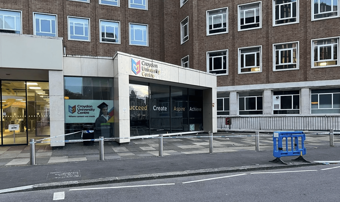 Stabbing Incident Reported in Croydon: Suspect in Custody