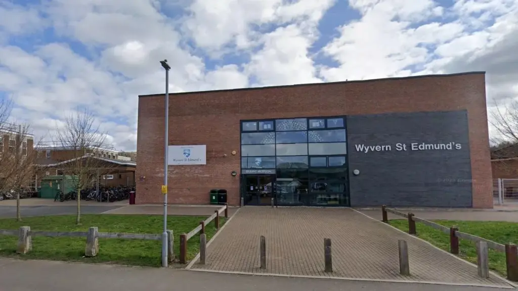 Teenager Arrested After Threatening Email Forces Closure of Laverstock School