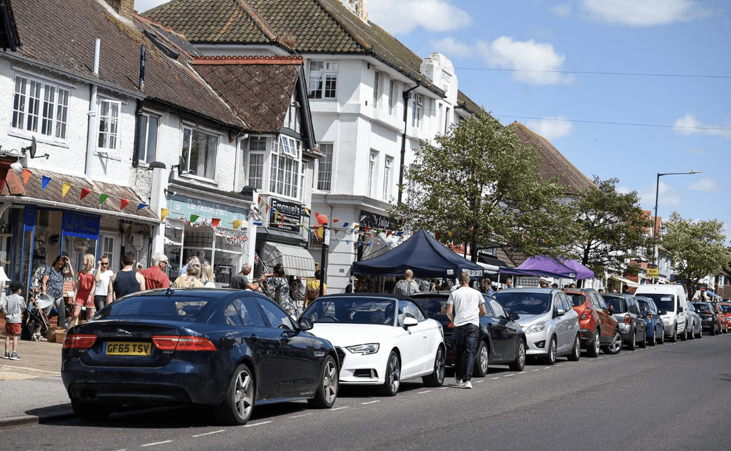 Kent Police Appeal for Witnesses After Girl Bitten by Dog in Tankerton