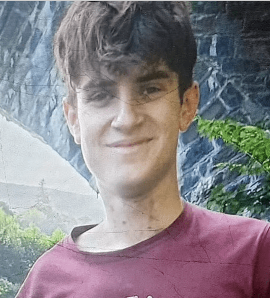 Pictured: Tribute to 17-Year-Old Boy Who Tragically Died After Falling into Rudyard Lake