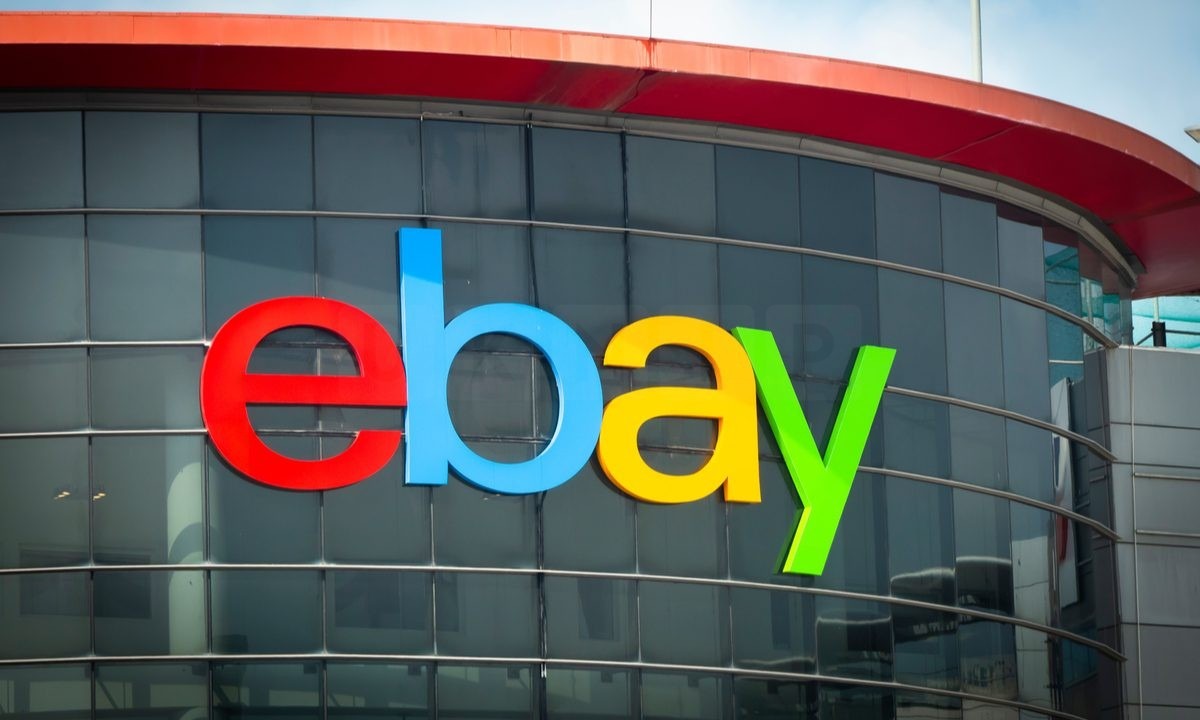 eBay Revolutionises Fashion Resale: Drops Selling Fees for Second-Hand Clothes to Promote Sustainability