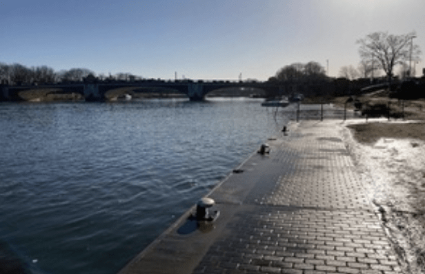 Judge Rules Against Boat-Owners Flouting Thames Mooring Rules