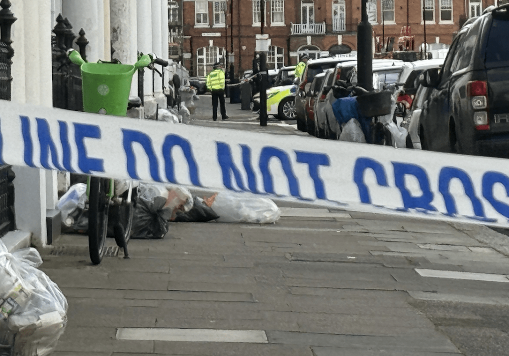 Vauxhall Stabbing Sees Man in His 30s Rushed to Hospital