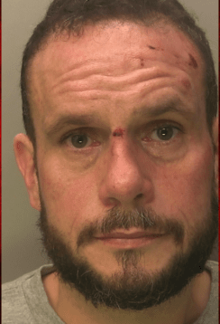 Brave Female Police Officers Capture Dangerous Assailant in Littlehampton