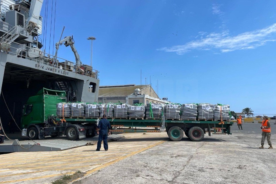 UK Aid Delivered to Gaza Shore Through US-Built Temporary Pier