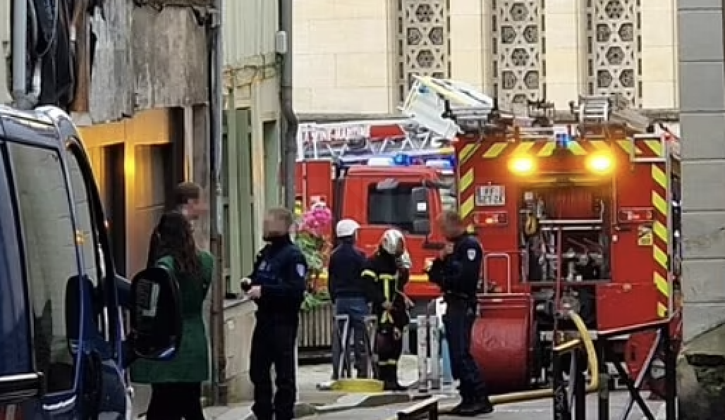 Police Shoot Knifeman Dead as He Tries to Set Fire to Synagogue in Rouen