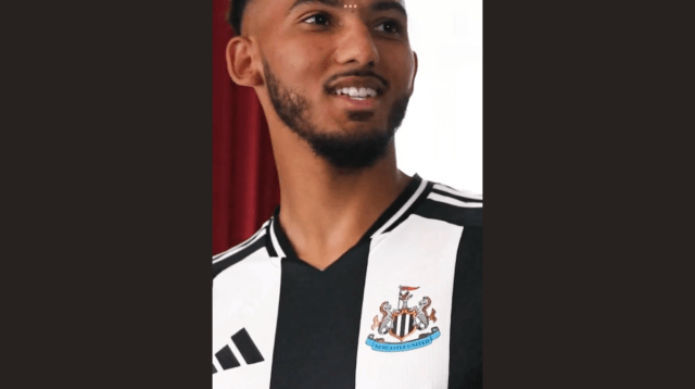 Former AFC Bournemouth Defender Lloyd Kelly Joins Newcastle United