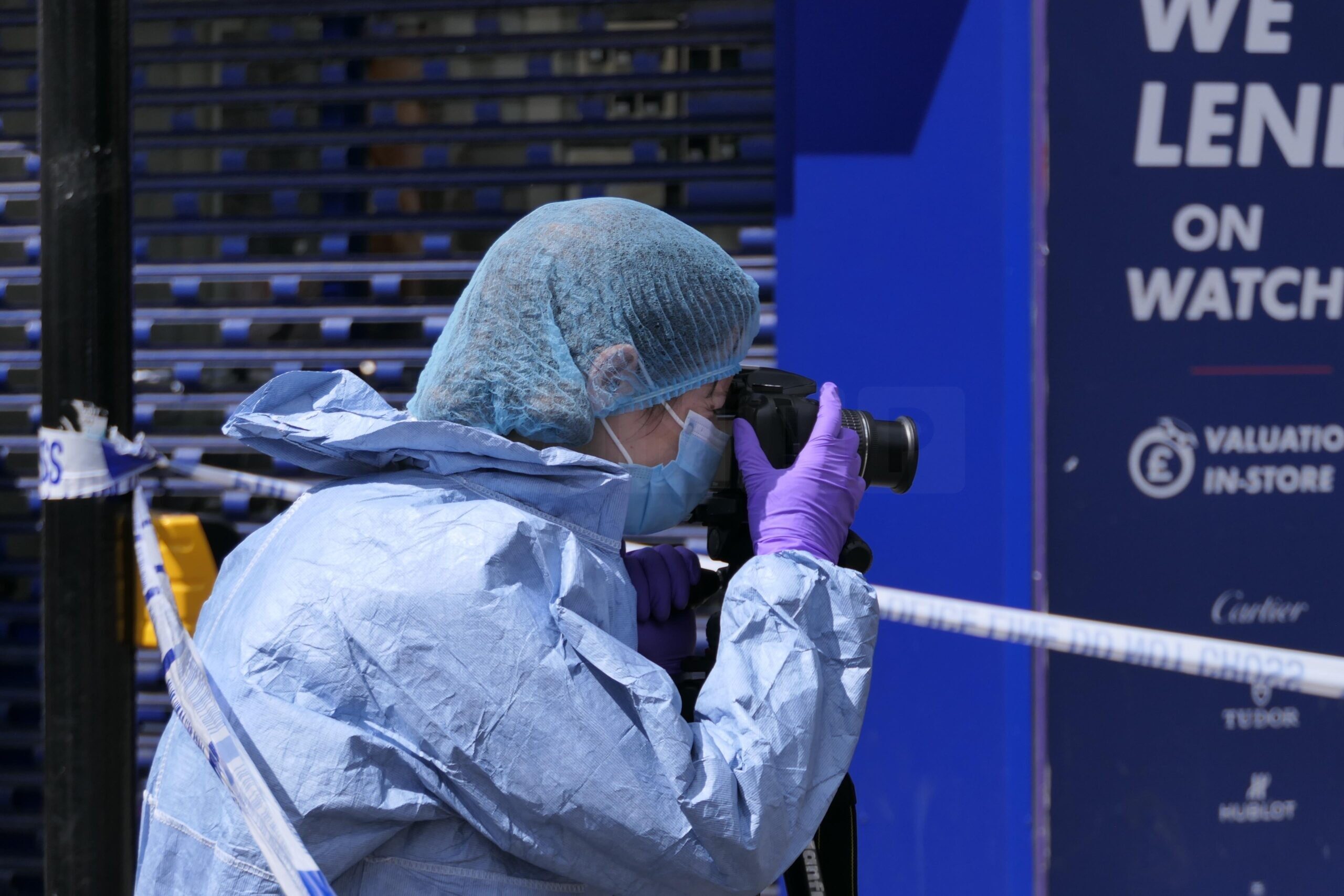 Police Investigate Stabbing Incident in Stroud Green Road, London