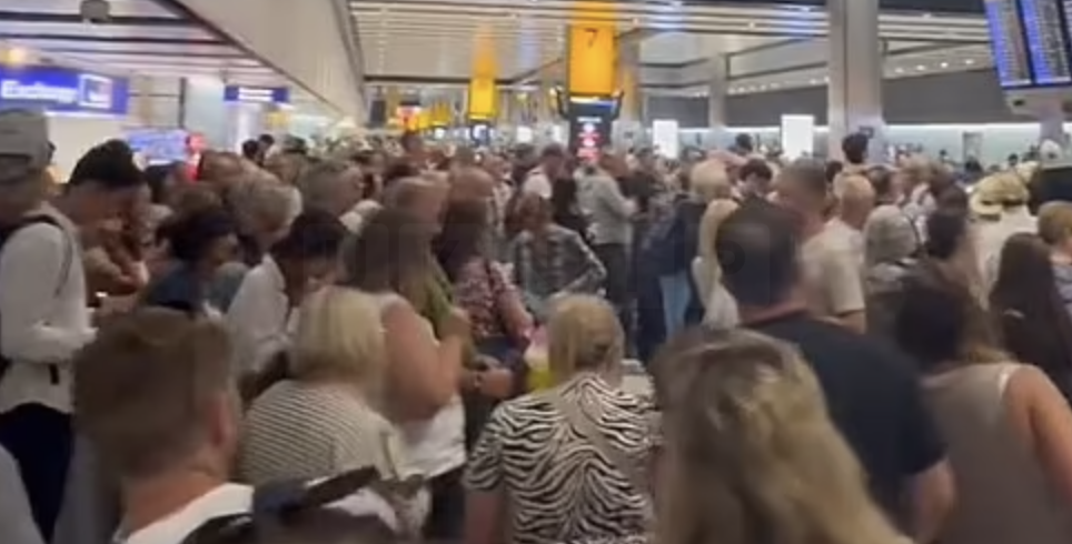 Chaos at Heathrow Airport After British Airways IT Failure Leaves Passengers ‘Stranded on Planes’ and ‘Suffering Panic Attacks’
