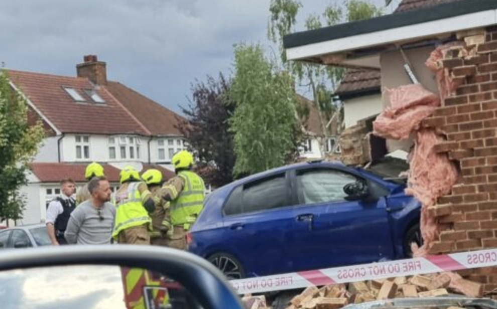 A Sidcup home has been left “demolished” after a car crashed into it on Saturday evening