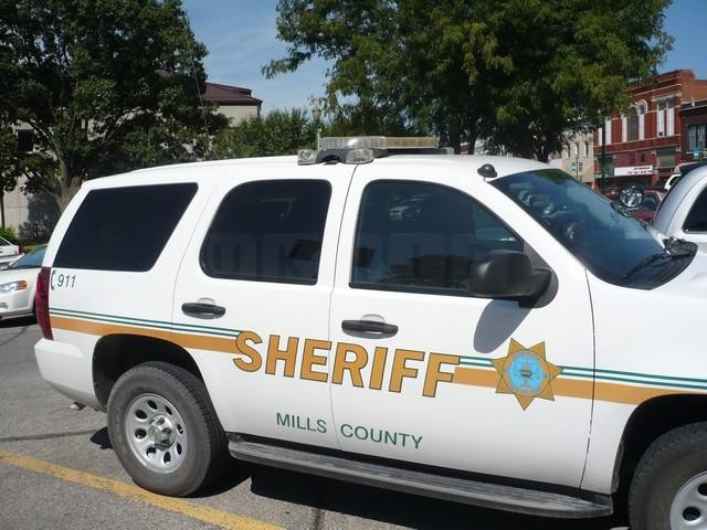 At Least 1 Dead, 3 Injured in Shooting at I-29 Speedway Near Pacific Junction, Iowa