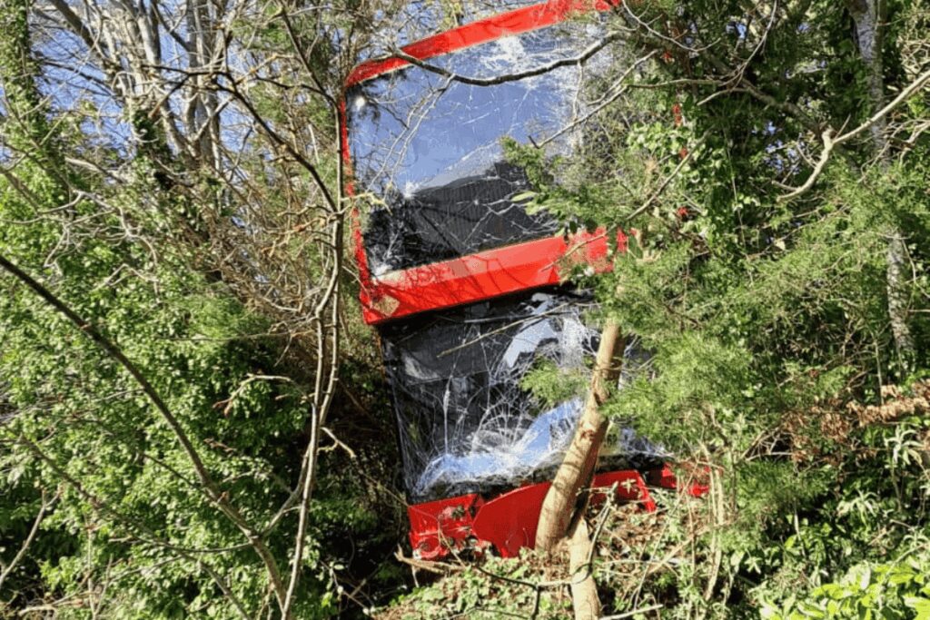 Biggin Hill Bus Crash: Two People Taken to Hospital After Collision on Main Road