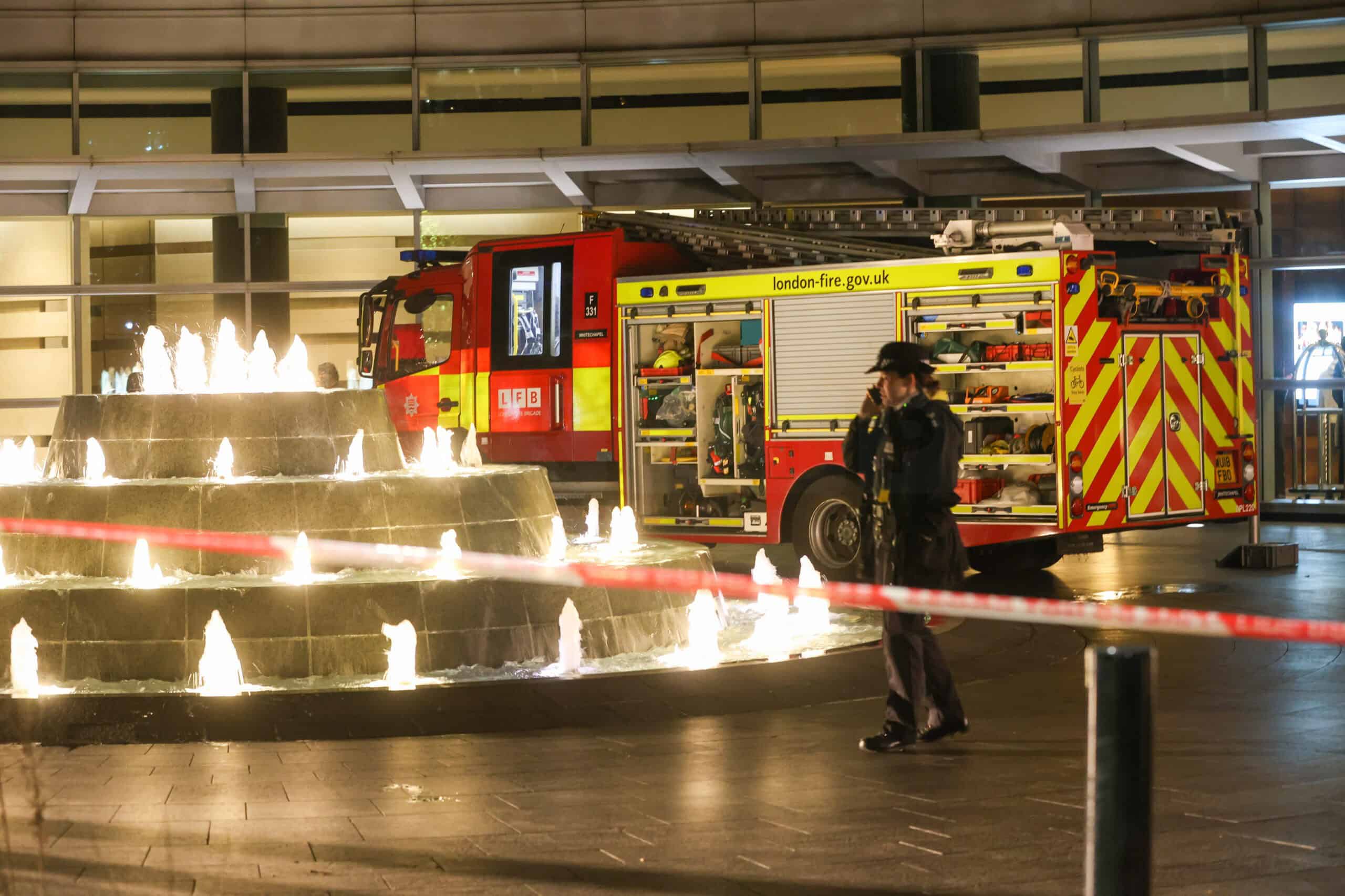 Fire at Pan Peninsula Tower in London on the 6th Floor