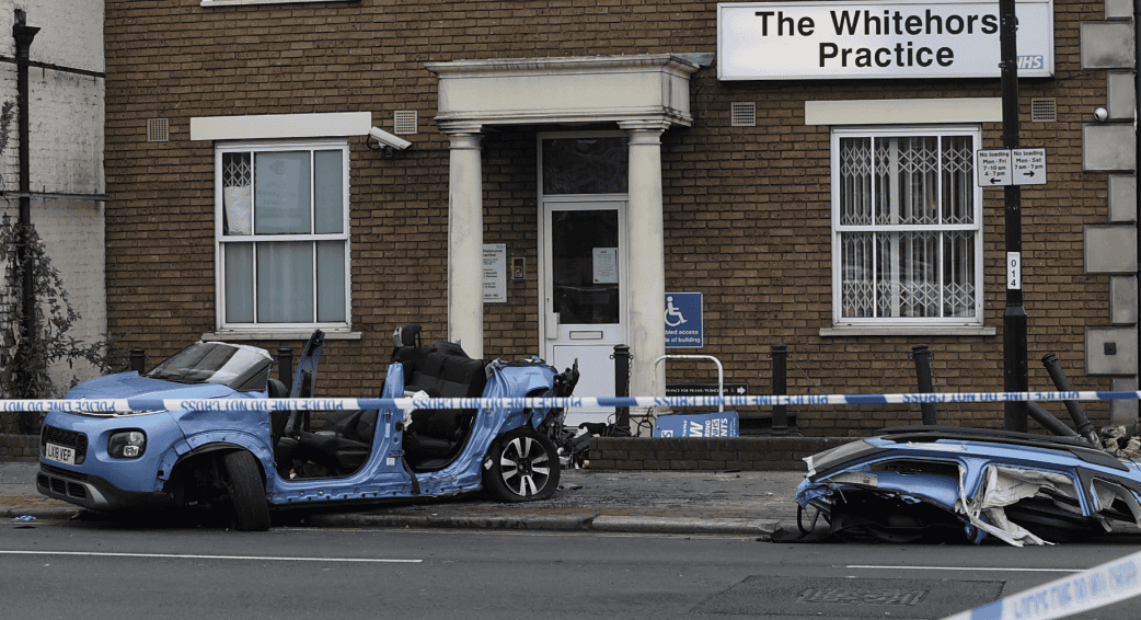 Major Delays as Whitehorse Road in Thornton Heath Closed for Accident Investigation
