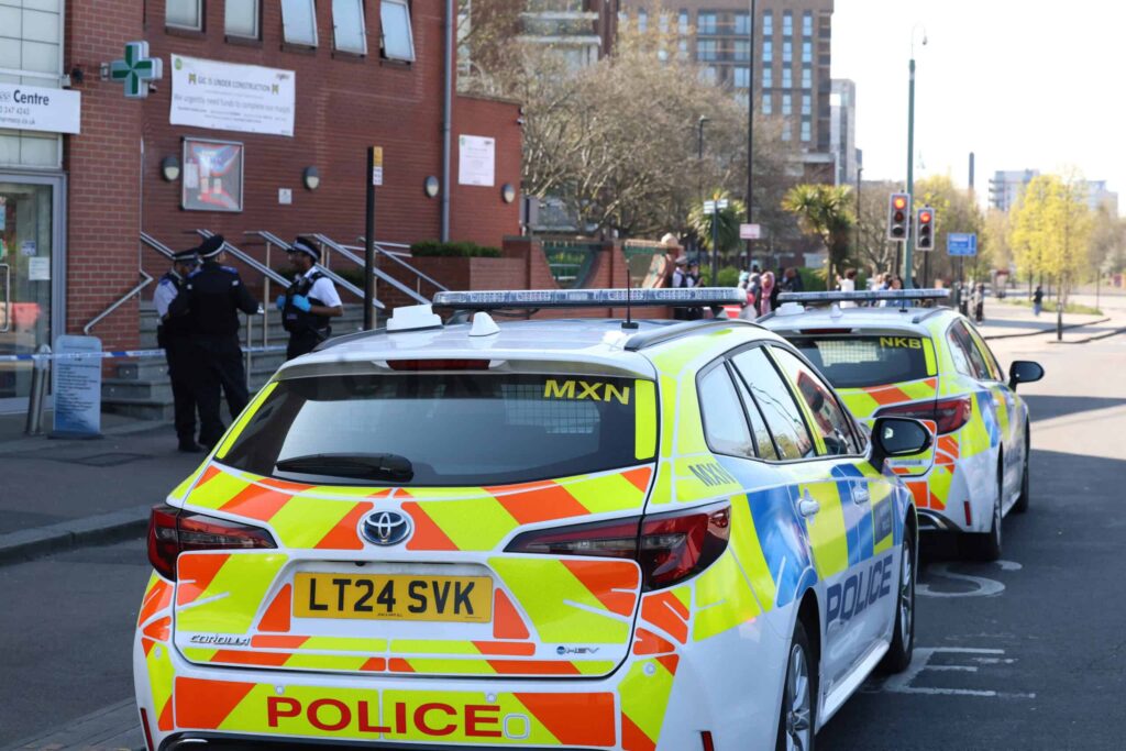 Armed Police Rush to Greenwich Islamic Centre After Stabbing During Prayer Meeting