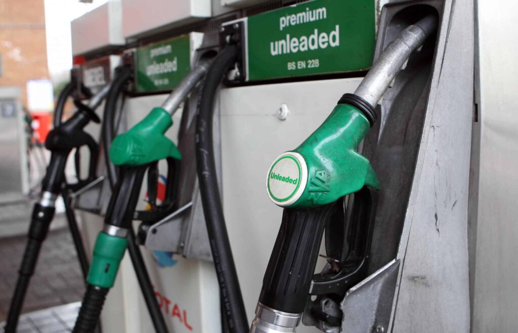 Fuel Prices Set to Fall as Oil Costs Drop — Drivers Could Save 6p Per Litre over Easter