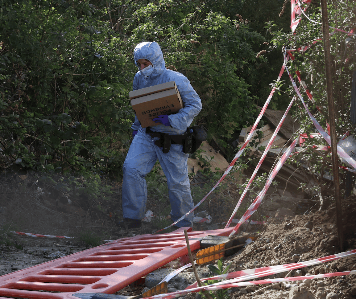 Two Arrested After Stabbing Outside the Mosque on Plumstead Road — Police Confirm Ongoing Investigation