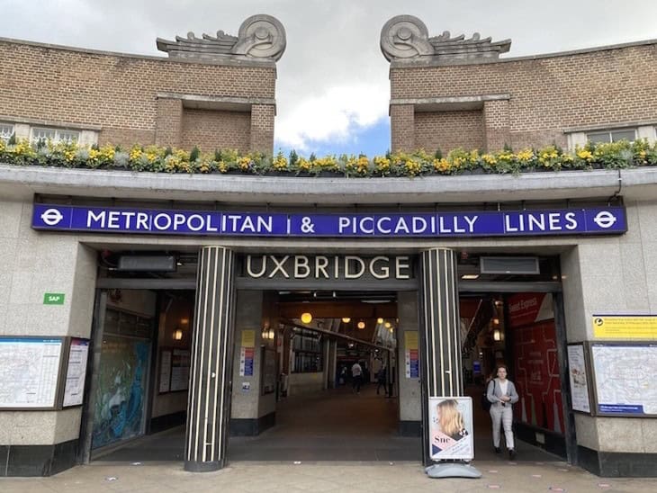 Uxbridge Tube Disruption: Delays Cleared After Major Incident on Metropolitan, Central, and Piccadilly Lines