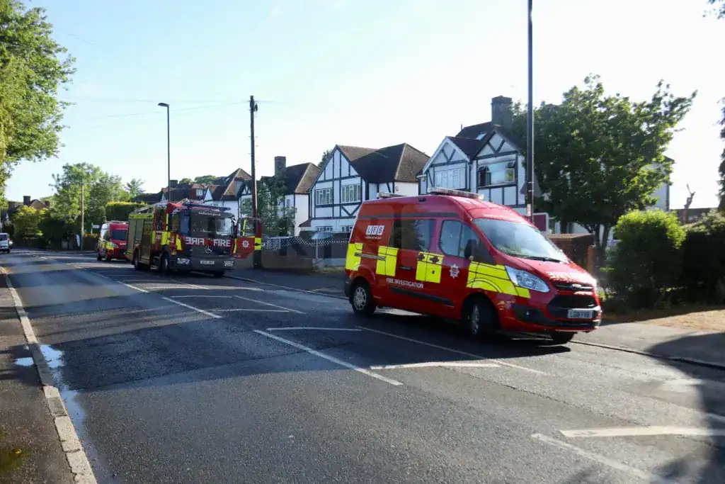 77-Year-Old Man Dies in House Fire in Old Coulsdon – UKNIP