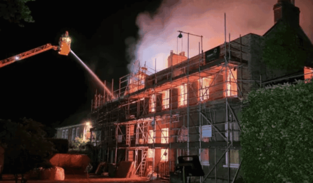 Grade II-Listed Hollybush House Engulfed in Blaze on Barnet’s Millionaires’ Row