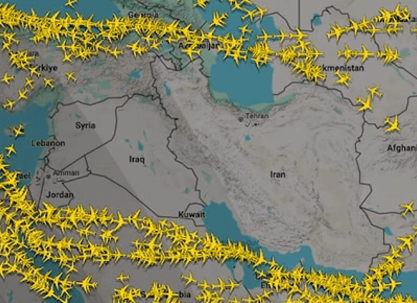 Iraq and Kuwait Close Airspace Amid Fears of Wider Iran–U.S. Conflict