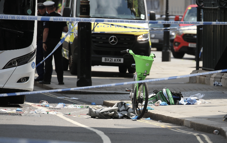 Man Hospitalised After Coach Crash Near Parliament as Abingdon Street Closed