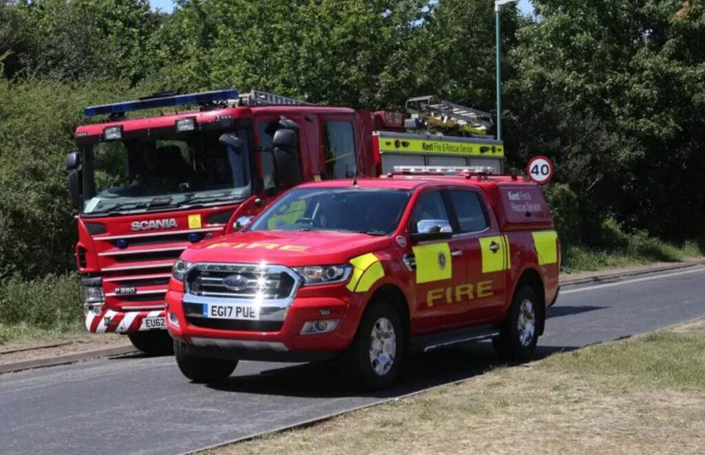 Grass Fire Breaks Out in Dartford as Firefighters Battle Blaze Near Joyce Green Lane