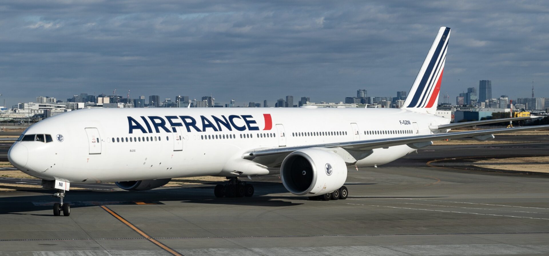 Air France Flight Declares Emergency After Passenger Attacks Purser