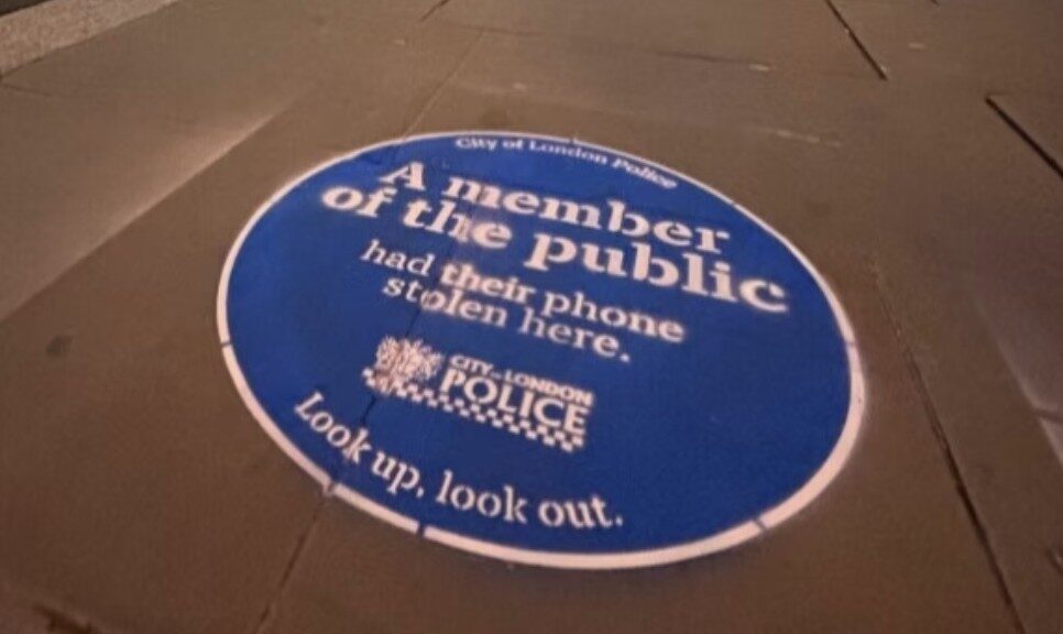 Bag Thieves Nabbed After Series of Sneaky Swaps in London – UKNIP