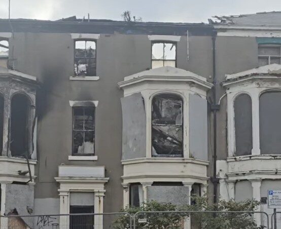 Massive Blaze Tears Through Derelict Blackpool Hotel – UKNIP