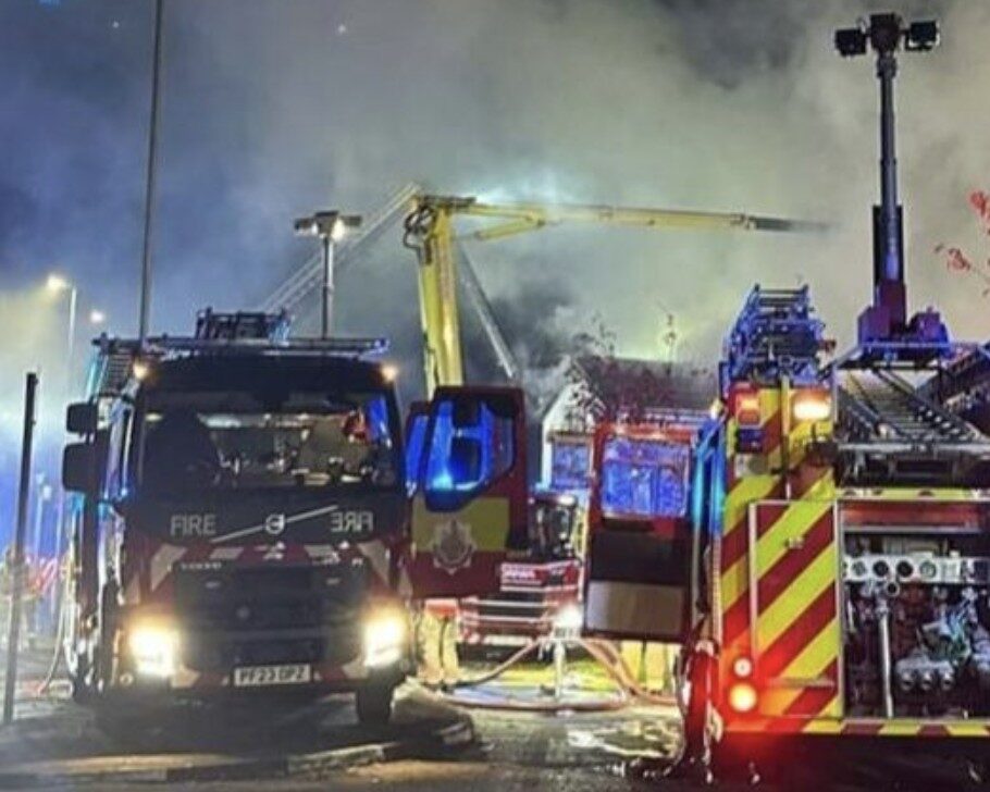 Inferno Rips Through Fleetwood Road North – UKNIP